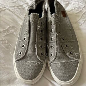 Women's Gray Slip-On Canvas Sneakers